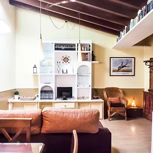 Apartment Corral De La O Triana By Valcambre, Sevilla